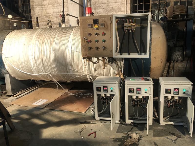 電磁采暖爐.jpg 直徑1.5米的化工反應釜節能改造,比電阻式節電50%你信嗎?.jpg